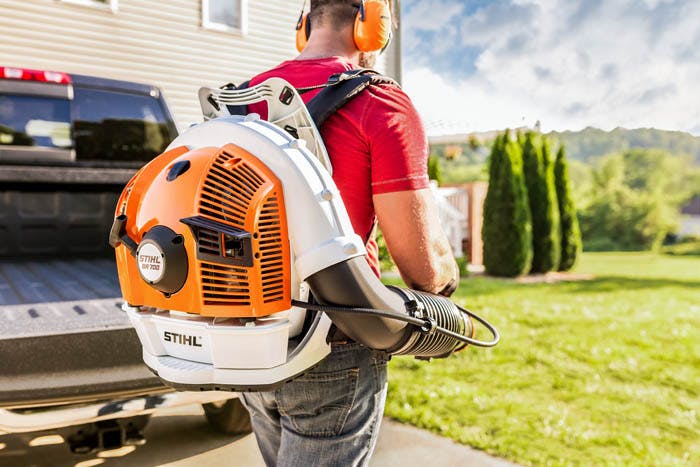 Stihl BR 700 BACKPACK BLOWER | ARNS Equipment in Calgary & Online Across Canada