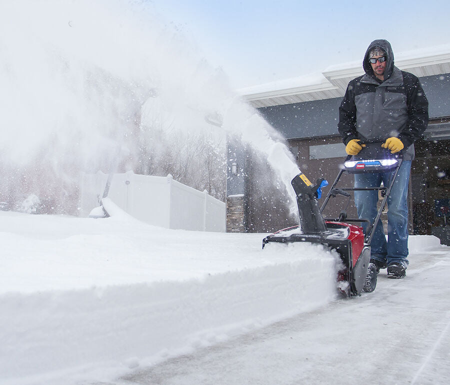 Toro® 21 in. (53 cm) Power Clear® e21 60V* Snow Blower with